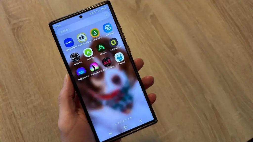 Die besten Apps für deine nächste Reise mit Hund 📱🐶